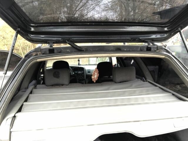 Чорний Фольксваген Пассат Варіант, об'ємом двигуна 1.8 л та пробігом 421 тис. км за 1050 $, фото 7 на Automoto.ua