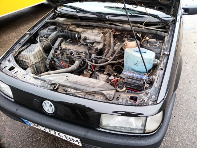 Черный Фольксваген Пассат Вариант, объемом двигателя 1.9 л и пробегом 333 тыс. км за 2500 $, фото 7 на Automoto.ua