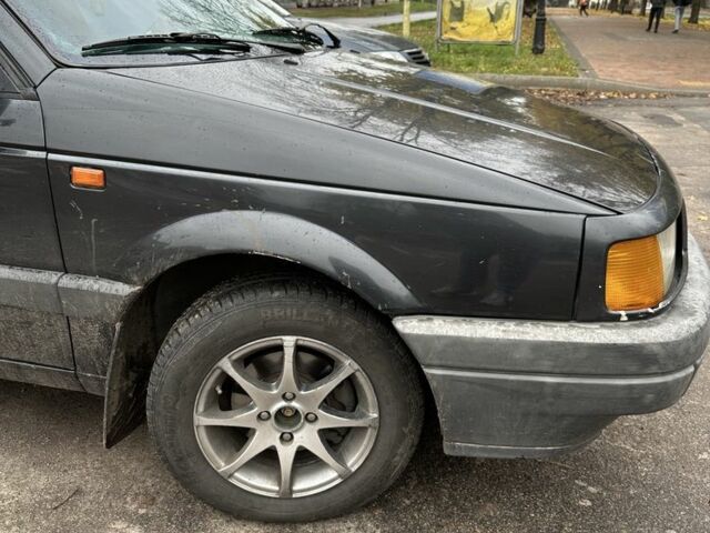 Чорний Фольксваген Пассат Варіант, об'ємом двигуна 1.8 л та пробігом 528 тис. км за 2650 $, фото 1 на Automoto.ua