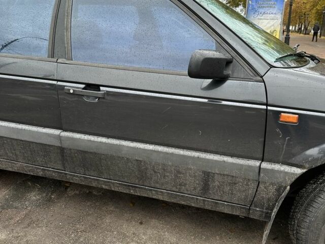 Чорний Фольксваген Пассат Варіант, об'ємом двигуна 1.8 л та пробігом 528 тис. км за 2650 $, фото 2 на Automoto.ua