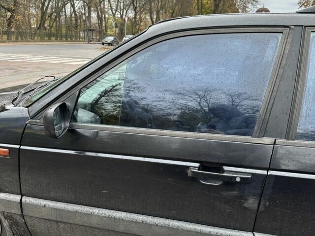 Чорний Фольксваген Пассат Варіант, об'ємом двигуна 1.8 л та пробігом 528 тис. км за 2650 $, фото 11 на Automoto.ua