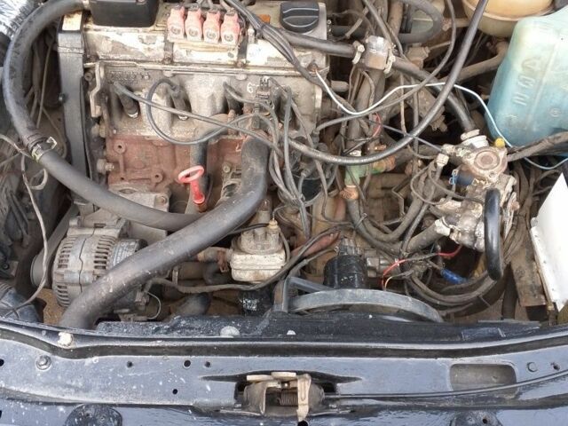 Черный Фольксваген Пассат Вариант, объемом двигателя 2 л и пробегом 89 тыс. км за 1699 $, фото 8 на Automoto.ua