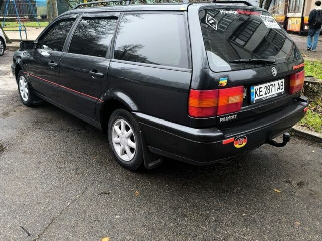Чорний Фольксваген Пассат Варіант, об'ємом двигуна 2 л та пробігом 300 тис. км за 2800 $, фото 5 на Automoto.ua