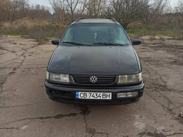 Черный Фольксваген Пассат Вариант, объемом двигателя 1.8 л и пробегом 1 тыс. км за 1650 $, фото 2 на Automoto.ua