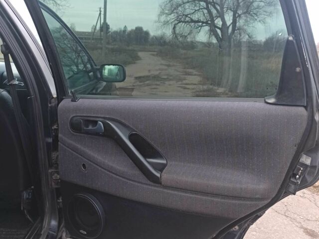 Черный Фольксваген Пассат Вариант, объемом двигателя 1.8 л и пробегом 1 тыс. км за 1650 $, фото 11 на Automoto.ua