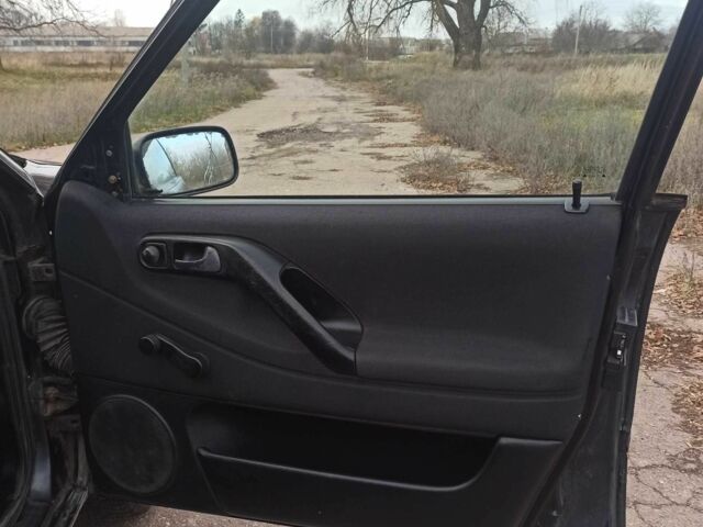 Черный Фольксваген Пассат Вариант, объемом двигателя 1.8 л и пробегом 1 тыс. км за 1650 $, фото 13 на Automoto.ua