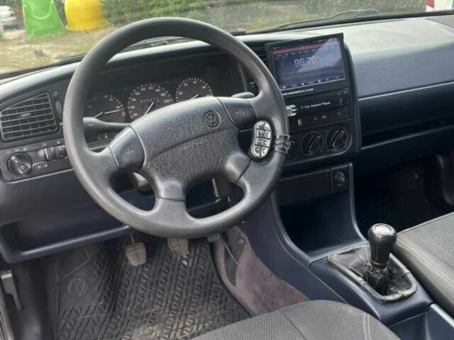 Черный Фольксваген Пассат Вариант, объемом двигателя 2 л и пробегом 503 тыс. км за 2450 $, фото 9 на Automoto.ua