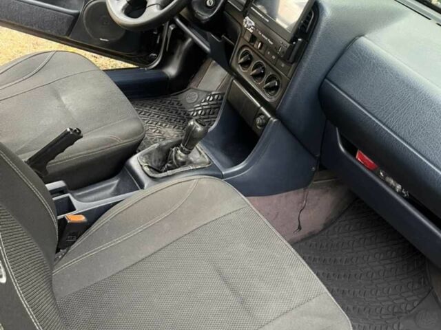 Черный Фольксваген Пассат Вариант, объемом двигателя 2 л и пробегом 503 тыс. км за 2450 $, фото 10 на Automoto.ua