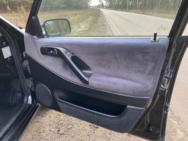 Чорний Фольксваген Пассат Варіант, об'ємом двигуна 2 л та пробігом 330 тис. км за 3550 $, фото 10 на Automoto.ua