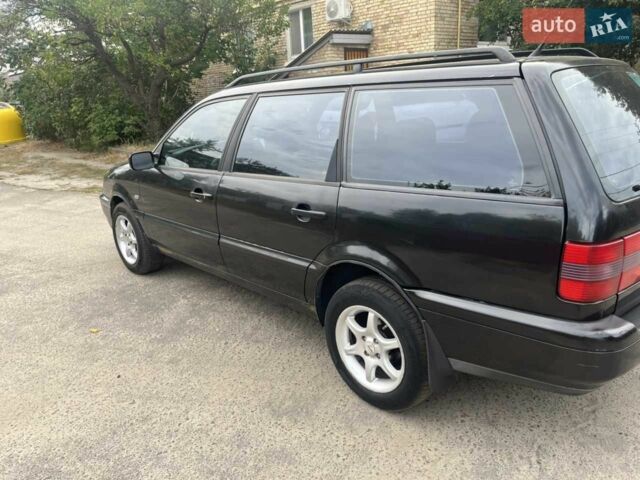 Черный Фольксваген Пассат Вариант, объемом двигателя 2 л и пробегом 503 тыс. км за 2450 $, фото 5 на Automoto.ua