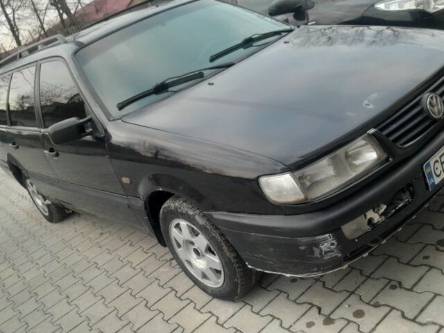 Чорний Фольксваген Пассат Варіант, об'ємом двигуна 2 л та пробігом 400 тис. км за 1100 $, фото 4 на Automoto.ua