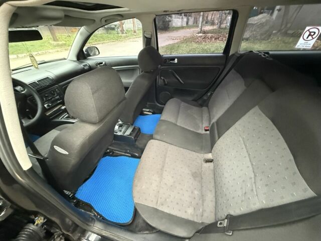 Чорний Фольксваген Пассат Варіант, об'ємом двигуна 1.6 л та пробігом 335 тис. км за 2999 $, фото 7 на Automoto.ua