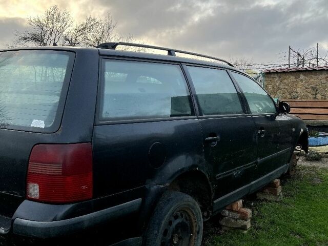 Чорний Фольксваген Пассат Варіант, об'ємом двигуна 1.9 л та пробігом 2 тис. км за 500 $, фото 3 на Automoto.ua