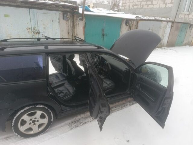 Черный Фольксваген Пассат Вариант, объемом двигателя 2.8 л и пробегом 430 тыс. км за 2100 $, фото 3 на Automoto.ua