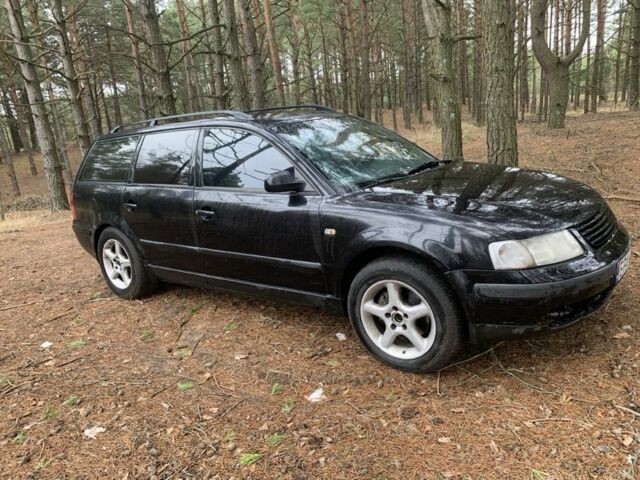 Черный Фольксваген Пассат Вариант, объемом двигателя 1.9 л и пробегом 457 тыс. км за 1350 $, фото 5 на Automoto.ua