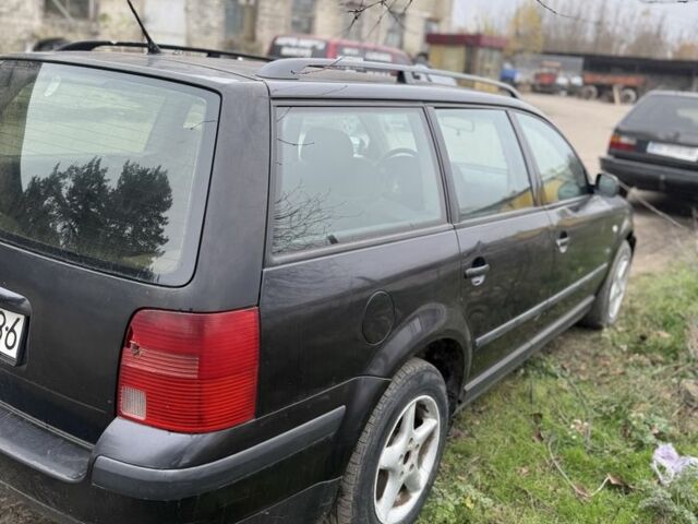Чорний Фольксваген Пассат Варіант, об'ємом двигуна 1.9 л та пробігом 500 тис. км за 700 $, фото 2 на Automoto.ua