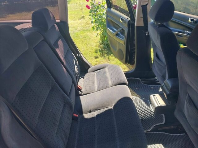 Черный Фольксваген Пассат Вариант, объемом двигателя 1.9 л и пробегом 292 тыс. км за 3300 $, фото 4 на Automoto.ua