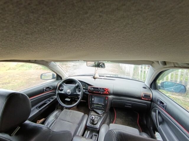 Черный Фольксваген Пассат Вариант, объемом двигателя 1.9 л и пробегом 537 тыс. км за 3300 $, фото 9 на Automoto.ua