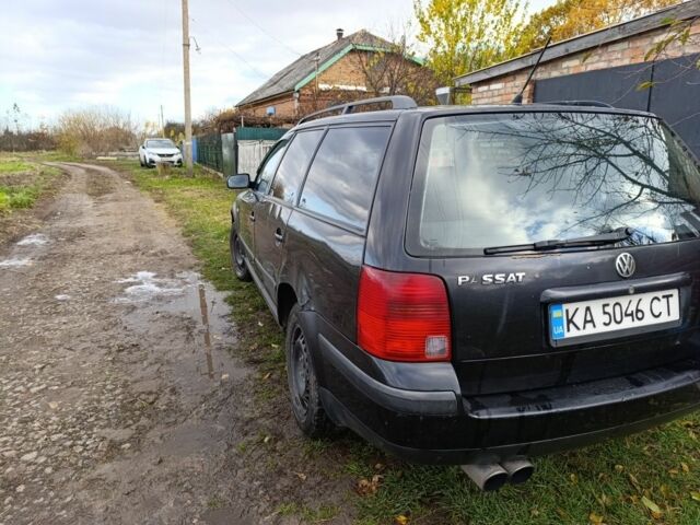 Черный Фольксваген Пассат Вариант, объемом двигателя 1.9 л и пробегом 537 тыс. км за 3300 $, фото 3 на Automoto.ua