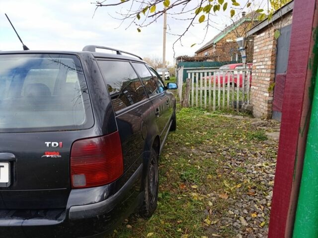 Черный Фольксваген Пассат Вариант, объемом двигателя 1.9 л и пробегом 537 тыс. км за 3300 $, фото 4 на Automoto.ua