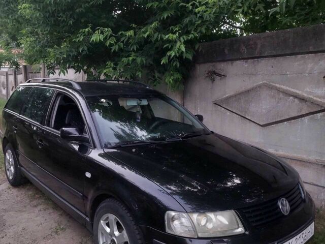 Черный Фольксваген Пассат Вариант, объемом двигателя 1.8 л и пробегом 400 тыс. км за 3800 $, фото 3 на Automoto.ua