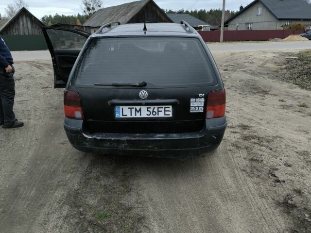 Чорний Фольксваген Пассат Варіант, об'ємом двигуна 1.9 л та пробігом 300 тис. км за 999 $, фото 4 на Automoto.ua