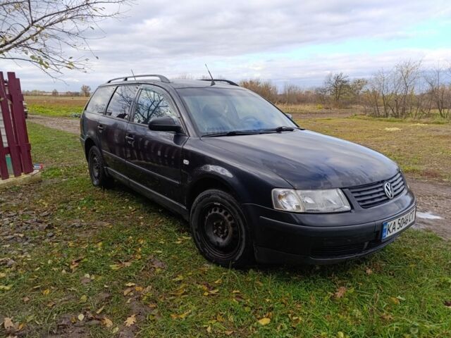 Черный Фольксваген Пассат Вариант, объемом двигателя 1.9 л и пробегом 537 тыс. км за 3300 $, фото 2 на Automoto.ua