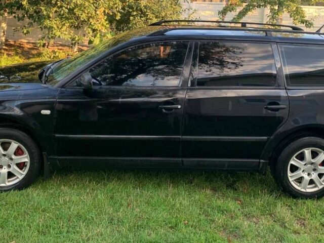 Черный Фольксваген Пассат Вариант, объемом двигателя 1.9 л и пробегом 292 тыс. км за 3300 $, фото 2 на Automoto.ua