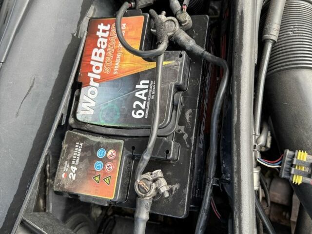 Черный Фольксваген Пассат Вариант, объемом двигателя 1.6 л и пробегом 300 тыс. км за 1700 $, фото 14 на Automoto.ua