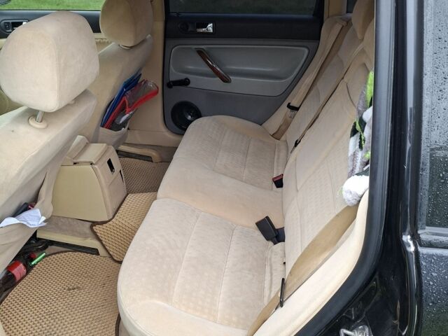 Фольксваген Пассат Вариант 2000 в Яворове на Automoto.ua Черный Фольксваген Пассат Вариант, объемом двигателя 1.9 л и пробегом 536 тыс. км за 3900 $, фото 3 на Automoto.ua