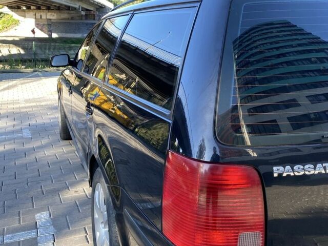 Чорний Фольксваген Пассат Варіант, об'ємом двигуна 1.6 л та пробігом 370 тис. км за 2800 $, фото 4 на Automoto.ua