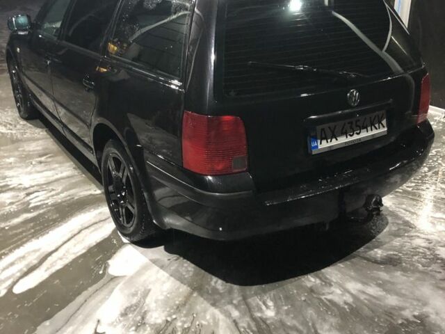 Черный Фольксваген Пассат Вариант, объемом двигателя 1.9 л и пробегом 390 тыс. км за 3700 $, фото 19 на Automoto.ua