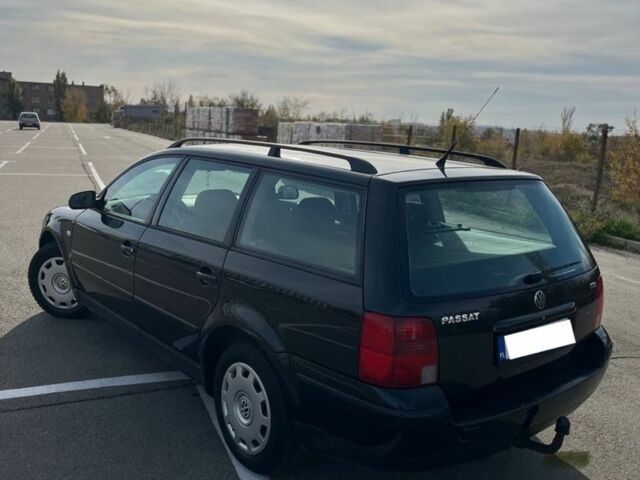 Чорний Фольксваген Пассат Варіант, об'ємом двигуна 1.9 л та пробігом 396 тис. км за 2350 $, фото 4 на Automoto.ua