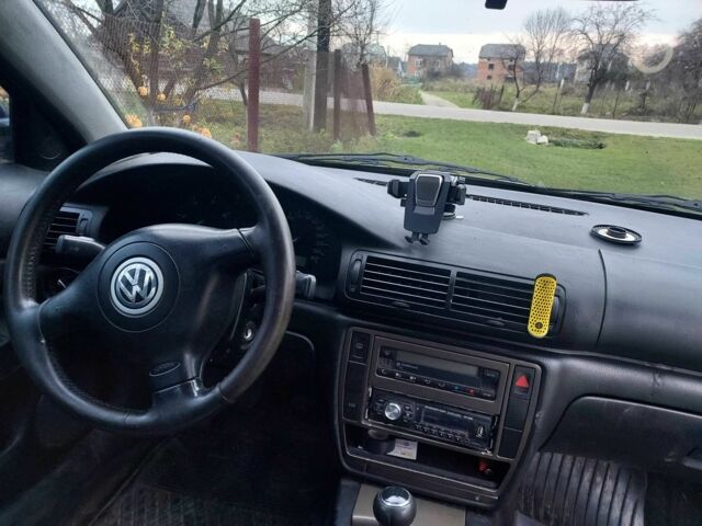 Черный Фольксваген Пассат Вариант, объемом двигателя 1.9 л и пробегом 520 тыс. км за 3200 $, фото 2 на Automoto.ua