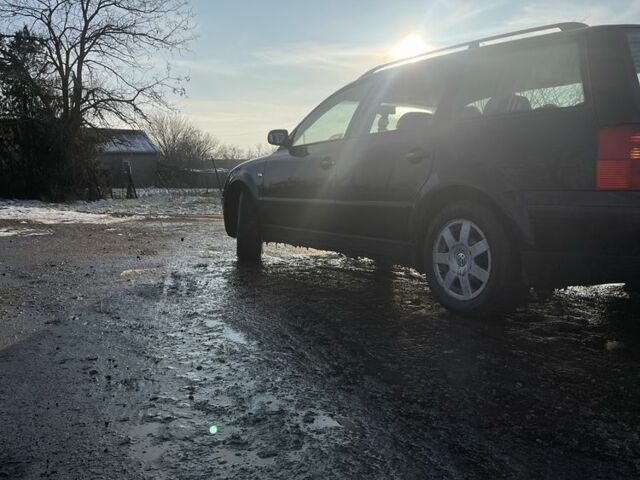 Черный Фольксваген Пассат Вариант, объемом двигателя 1.9 л и пробегом 350 тыс. км за 3500 $, фото 5 на Automoto.ua