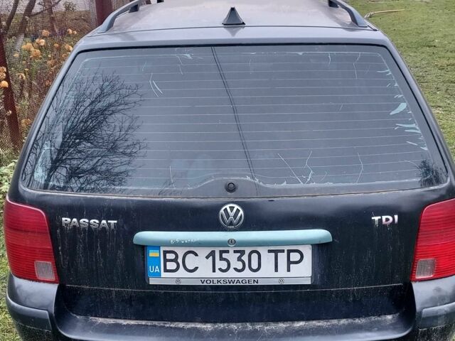 Черный Фольксваген Пассат Вариант, объемом двигателя 1.9 л и пробегом 520 тыс. км за 3200 $, фото 6 на Automoto.ua
