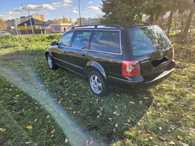 Фольксваген Пассат Варіант 2001 у Житомирі на Automoto.ua Чорний Фольксваген Пассат Варіант, об'ємом двигуна 1.9 л та пробігом 327 тис. км за 2050 $, фото 3 на Automoto.ua