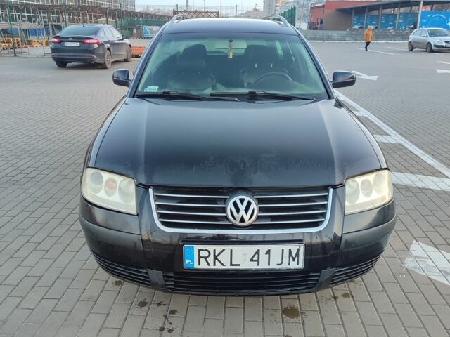 Чорний Фольксваген Пассат Варіант, об'ємом двигуна 0 л та пробігом 440 тис. км за 2700 $, фото 1 на Automoto.ua