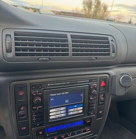 Черный Фольксваген Пассат Вариант, объемом двигателя 0 л и пробегом 286 тыс. км за 1550 $, фото 13 на Automoto.ua