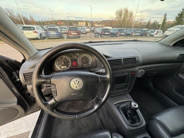 Черный Фольксваген Пассат Вариант, объемом двигателя 0 л и пробегом 286 тыс. км за 1550 $, фото 11 на Automoto.ua