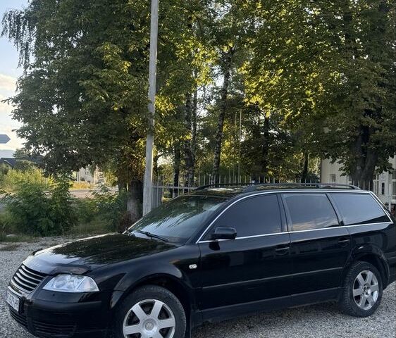 Черный Фольксваген Пассат Вариант, объемом двигателя 1.9 л и пробегом 340 тыс. км за 3500 $, фото 1 на Automoto.ua