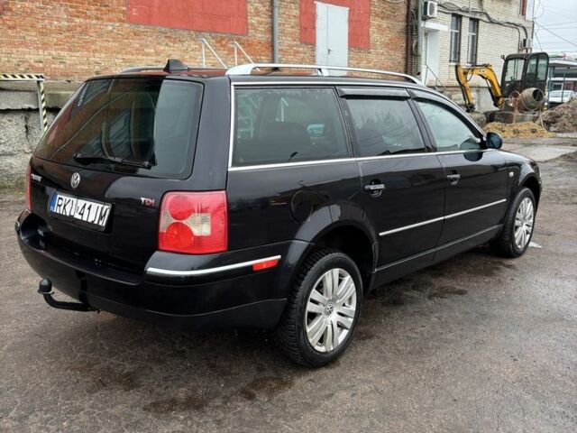 Черный Фольксваген Пассат Вариант, объемом двигателя 1.9 л и пробегом 240 тыс. км за 2400 $, фото 2 на Automoto.ua