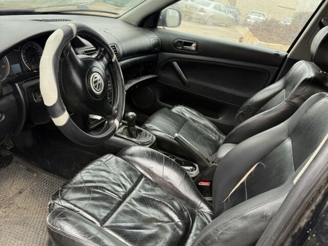 Чорний Фольксваген Пассат Варіант, об'ємом двигуна 2.5 л та пробігом 490 тис. км за 2500 $, фото 4 на Automoto.ua