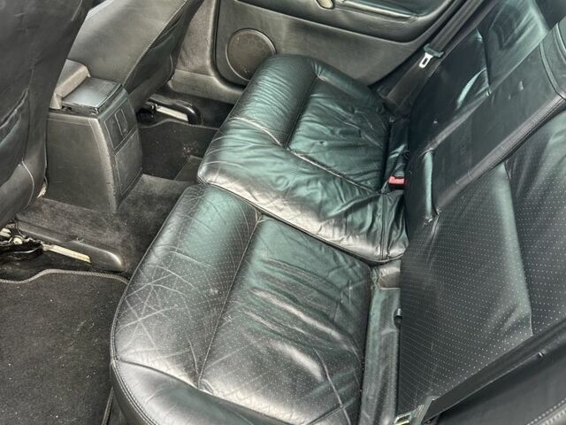 Чорний Фольксваген Пассат Варіант, об'ємом двигуна 0 л та пробігом 295 тис. км за 2300 $, фото 7 на Automoto.ua