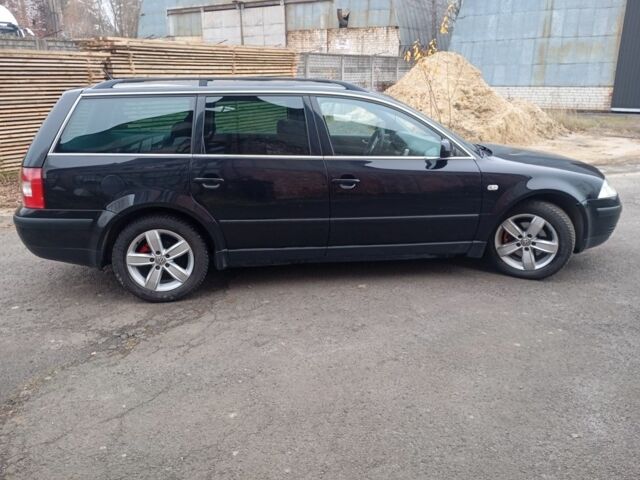 Черный Фольксваген Пассат Вариант, объемом двигателя 1.6 л и пробегом 313 тыс. км за 4100 $, фото 5 на Automoto.ua