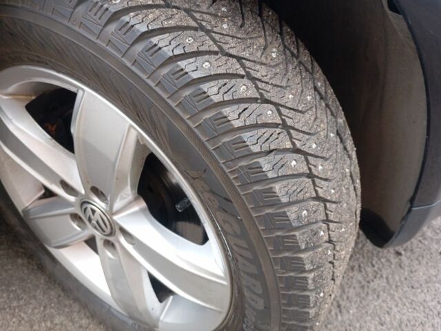 Черный Фольксваген Пассат Вариант, объемом двигателя 1.6 л и пробегом 313 тыс. км за 4100 $, фото 8 на Automoto.ua