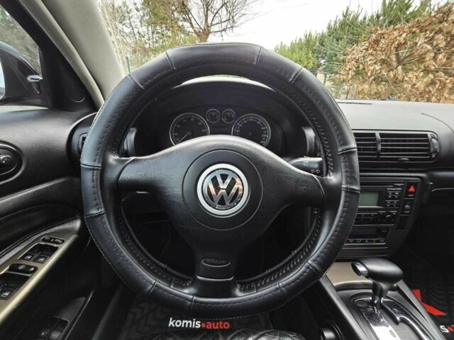 Черный Фольксваген Пассат Вариант, объемом двигателя 1.8 л и пробегом 252 тыс. км за 4399 $, фото 23 на Automoto.ua