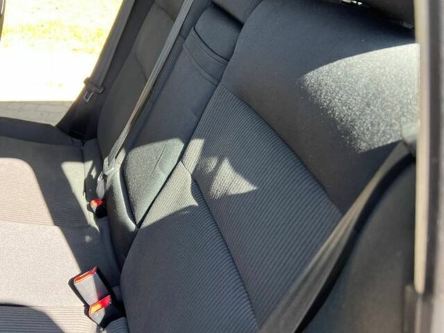 Черный Фольксваген Пассат Вариант, объемом двигателя 1.9 л и пробегом 243 тыс. км за 4400 $, фото 6 на Automoto.ua