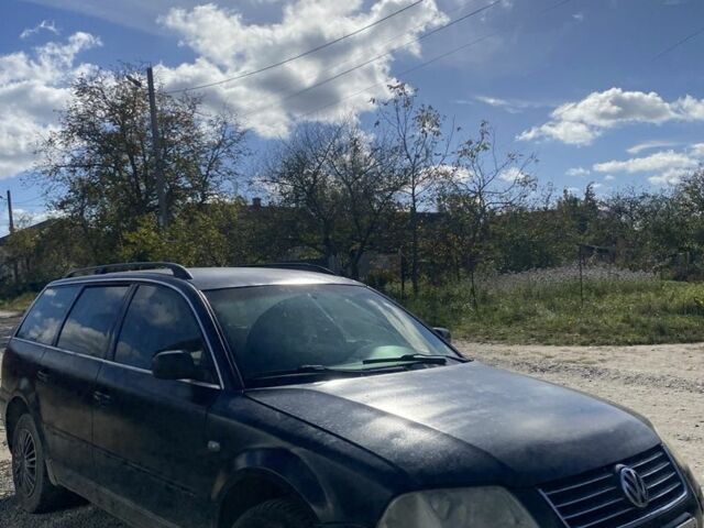 Черный Фольксваген Пассат Вариант, объемом двигателя 1.9 л и пробегом 300 тыс. км за 1999 $, фото 1 на Automoto.ua