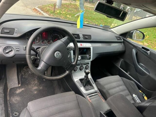 Фольксваген Пассат Вариант 2003 в Киеве на Automoto.ua Черный Фольксваген Пассат Вариант, объемом двигателя 2 л и пробегом 333 тыс. км за 2100 $, фото 4 на Automoto.ua